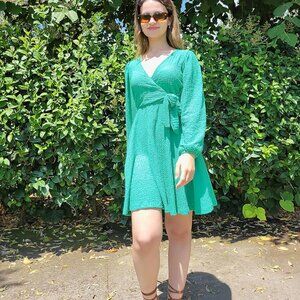 Summer dress Wrap Boho with Deep V-Neck long sleeve sz 10 Green